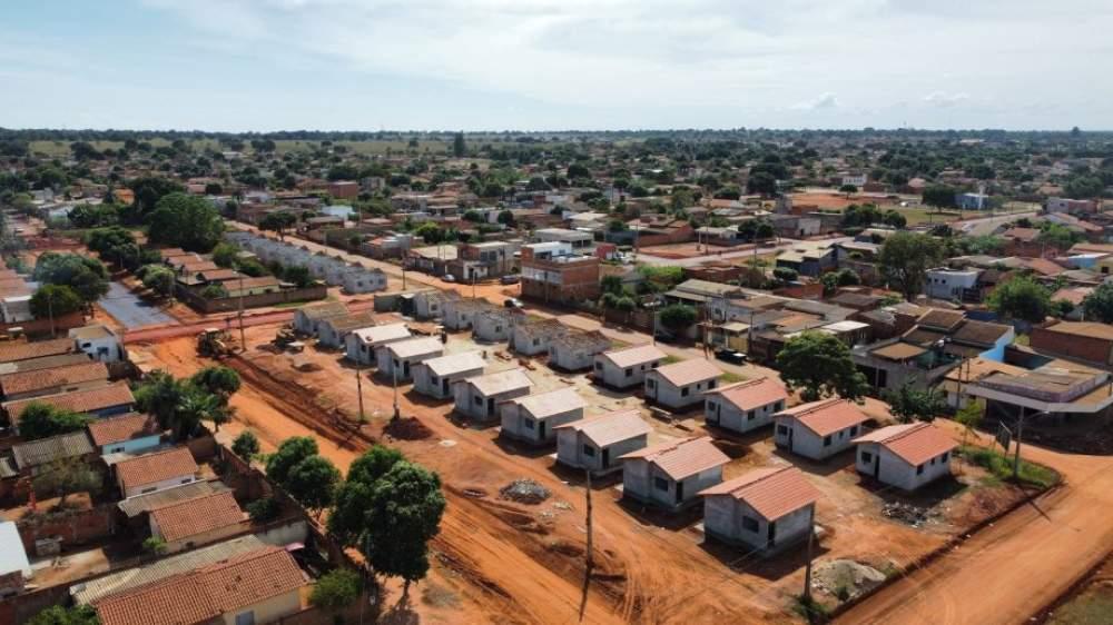Prefeitura de Três Lagoas inicia construção de 50 casas populares no Jardim Violetas com entrega prevista para 2025