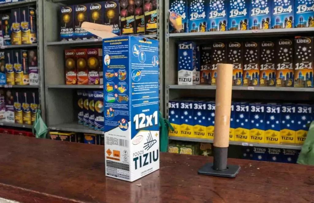 Alerta para os riscos com fogos de artifício nas festas juninas Alerta para os riscos com fogos de artifício nas festas juninas