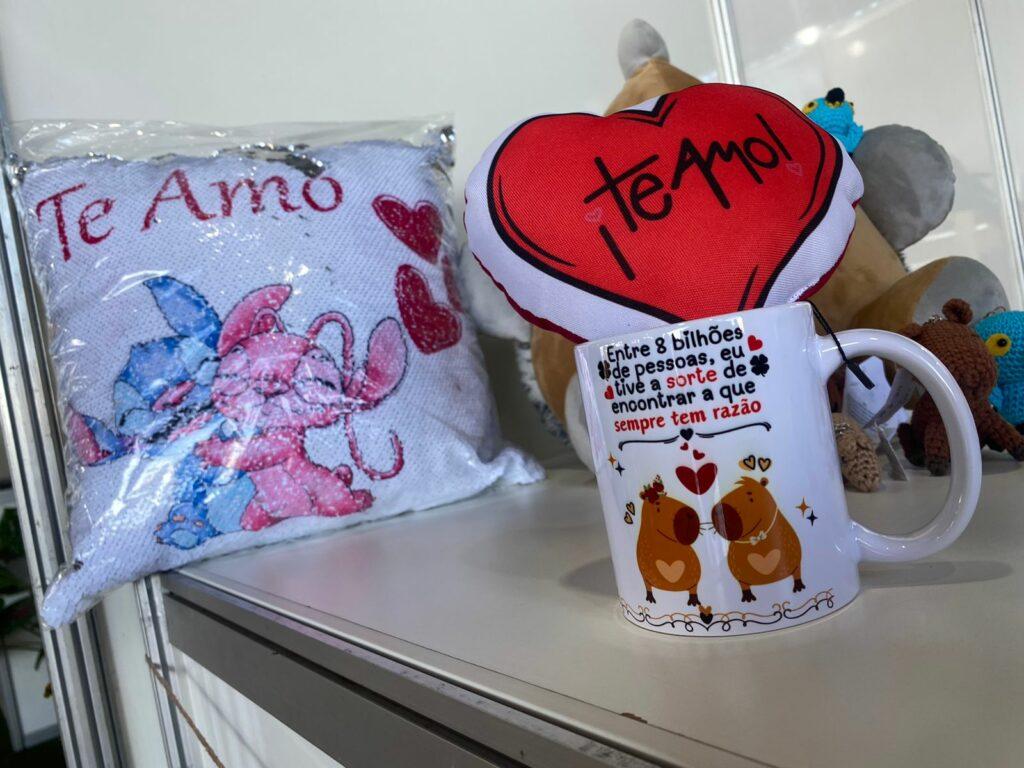 Dia dos Namorados na ExpoTrês: Opções de presentes a partir de R$ 20 para surpreender Dia dos Namorados na ExpoTrês: Opções de presentes a partir de R$ 20 para surpreender