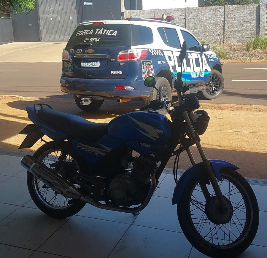 Foragido da Justiça é preso com moto furtada após ameaçar ex-companheira em Três Lagoas Foragido da Justiça é preso com moto furtada após ameaçar ex-companheira em Três Lagoas