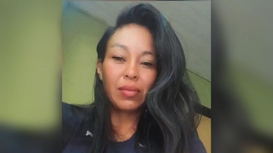 Mulher é assassinada a facadas em Maracaju; companheiro é principal suspeito Mulher é assassinada a facadas em Maracaju; companheiro é principal suspeito