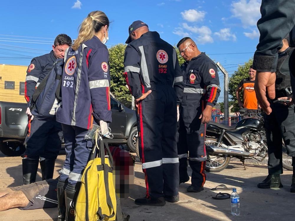 Homem que morreu ao lado do Ginásio de Esportes de Três Lagoas era foragido da Justiça pelo crime de homicídio Homem que morreu ao lado do Ginásio de Esportes de Três Lagoas era foragido da Justiça pelo crime de homicídio