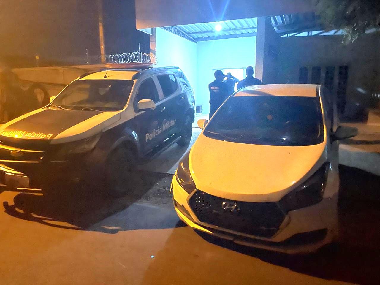 Veículo furtado na Vila Piloto é encontrado em valeta; ladrão pediu 15 mil para devolver o carro
