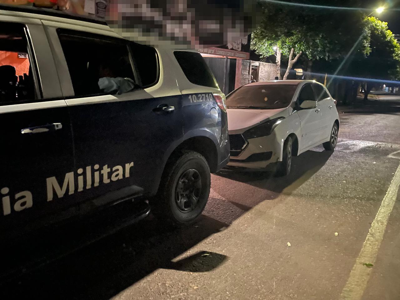 Veículo furtado na Vila Piloto é encontrado em valeta; ladrão pediu 15 mil para devolver o carro