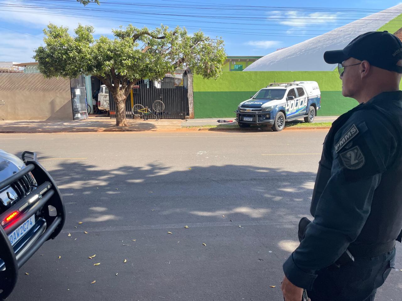  “Boca de fumo” funcionava ao lado de escola em Três Lagoas e era comandada por uma mulher após prisão do antigo dono