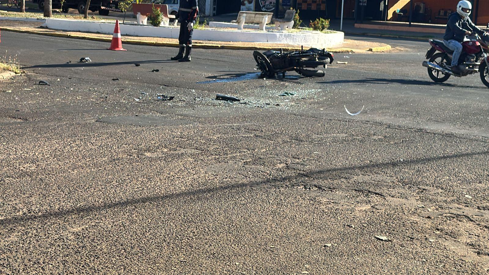 Tragédia em Três Lagoas: motociclista morre após ser arrastado por 50 metros em grave acidente Tragédia em Três Lagoas: motociclista morre após ser arrastado por 50 metros em grave acidente