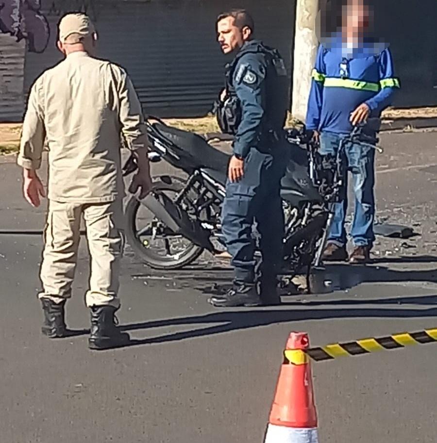 Tragédia em Três Lagoas: motociclista morre após ser arrastado por 50 metros em grave acidente Tragédia em Três Lagoas: motociclista morre após ser arrastado por 50 metros em grave acidente