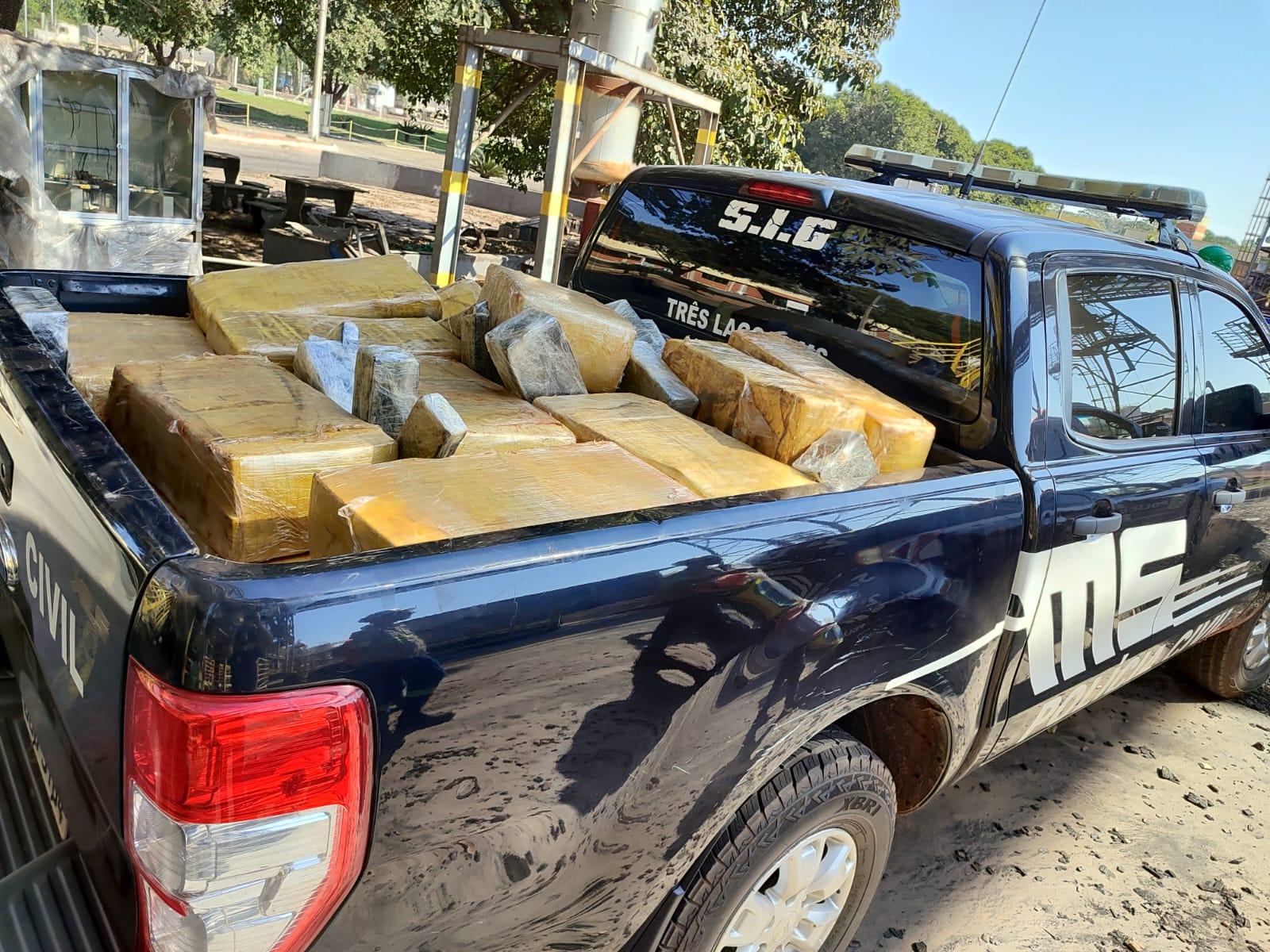 Mais de 700 kg de drogas viram cinzas em mega operação da Polícia Civil em Três Lagoas