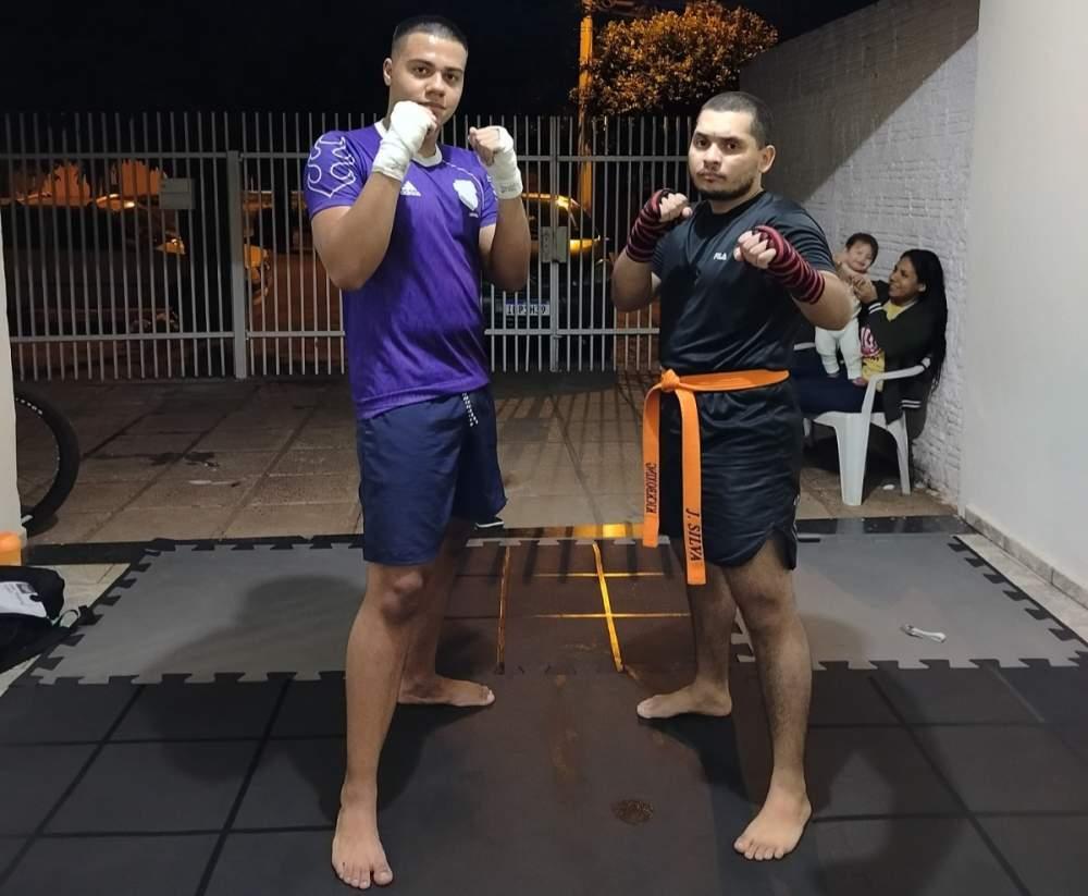 Atleta de Três Lagoas promove rifa solidária para disputar campeonato de Kickboxing