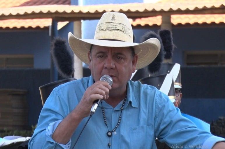 Guerreiro de volta ao jogo: ex-prefeito de Três Lagoas assume cargo em Brasília e já articula candidatura para 2026