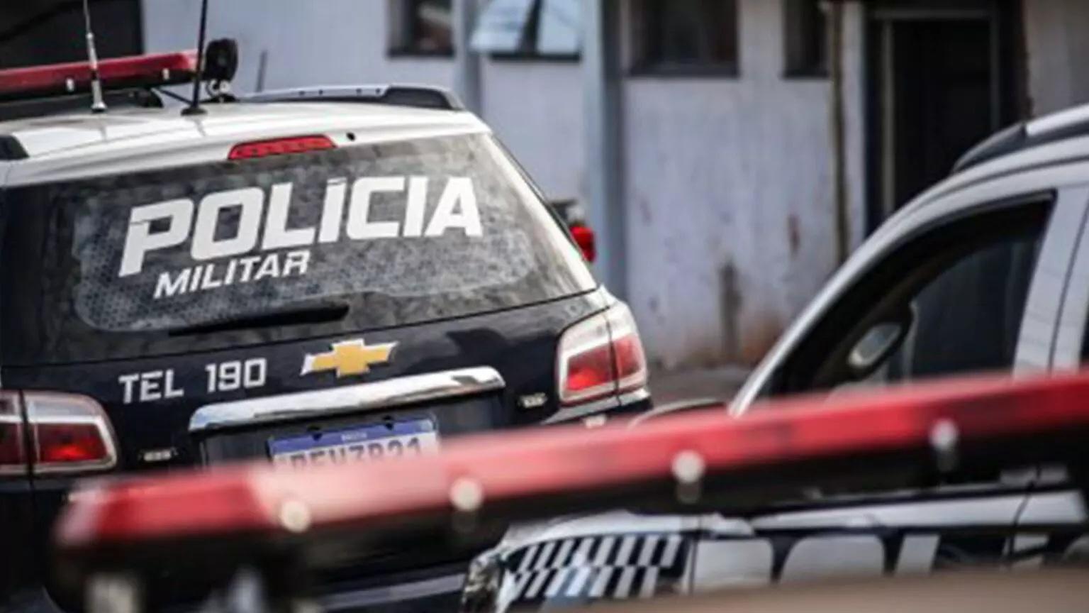 ‘Vou matar’: Homem é preso após agredir esposa e enforcar a própria filha menor de idade em Fátima do Sul ‘Vou matar’: Homem é preso após agredir esposa e enforcar a própria filha menor de idade em Fátima do Sul