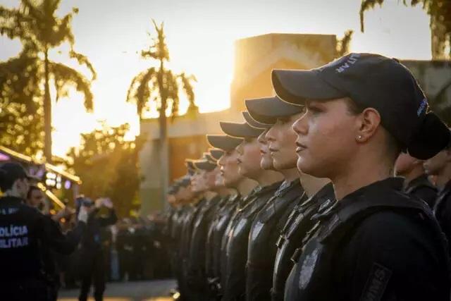 Elas chegaram com tudo: mulheres conquistam os dois primeiros lugares em curso da Polícia Militar de MS Elas chegaram com tudo: mulheres conquistam os dois primeiros lugares em curso da Polícia Militar de MS