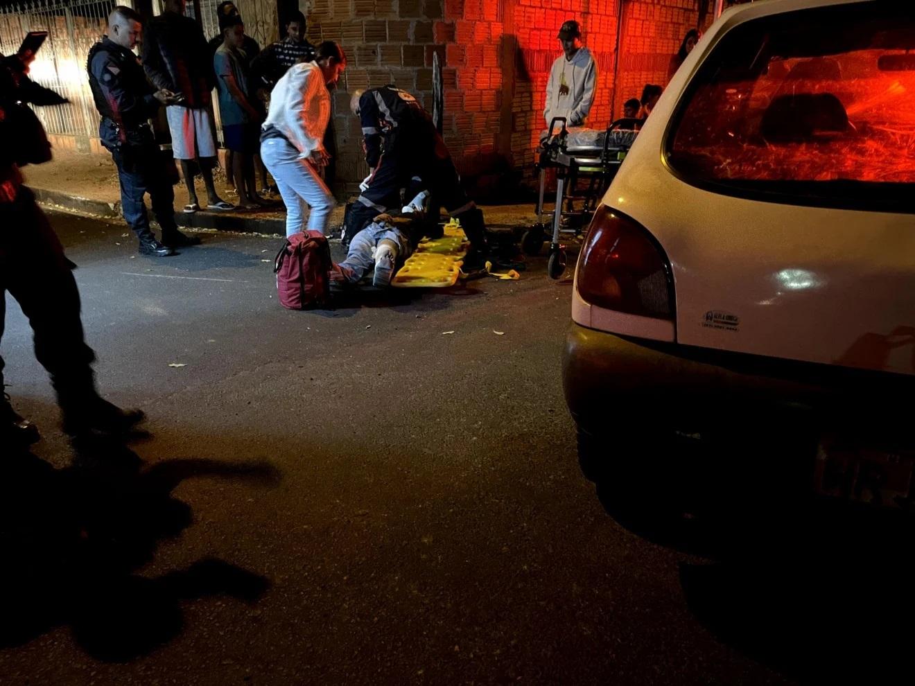 Jovem de 18 anos fica ferido após ser atingido por motorista sem habilitação em Três Lagoas