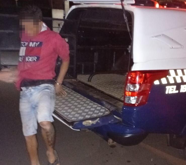 Ladrão que saiu neste mês do presídio, é preso após se esconder em forro de residência ao tentar furtar fios