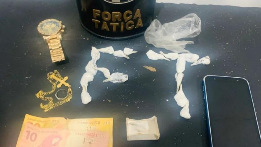 Tráfico desarticulado: Força Tática prende trio com drogas perto da rodoviária em Três Lagoas Tráfico desarticulado: Força Tática prende trio com drogas perto da rodoviária em Três Lagoas