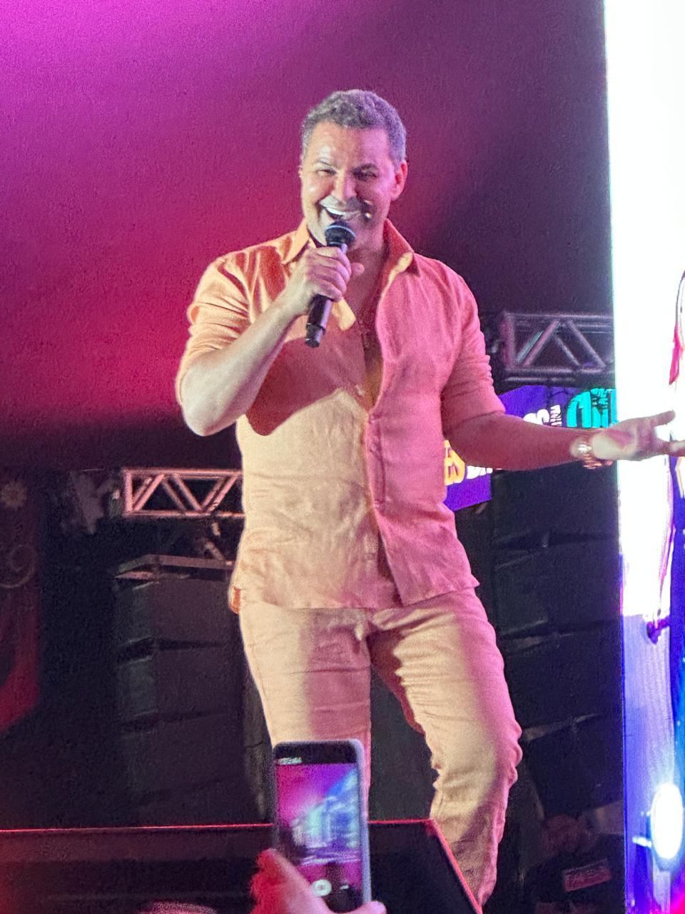 Eduardo Costa faz declaração emocionante a Três Lagoas em vídeo Eduardo Costa faz declaração emocionante a Três Lagoas em vídeo