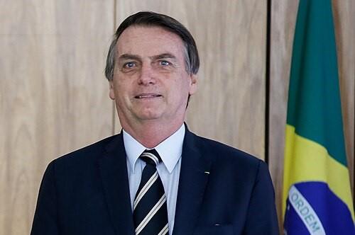  Alexandre de Moraes manda Bolsonaro para prisão domiciliar por descumprir medidas judiciais — decisão divide o Brasil
