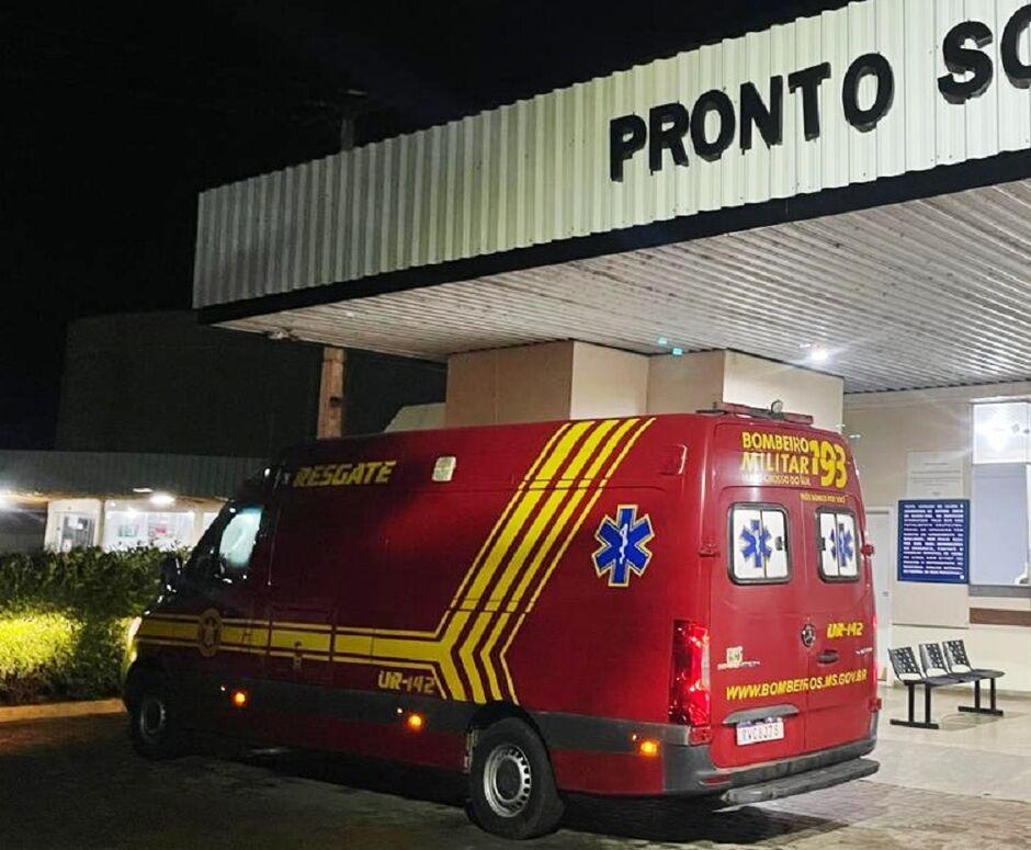 Caminhoneiro é esfaqueado em posto de combustíveis na BR-163, em Coxim-MS