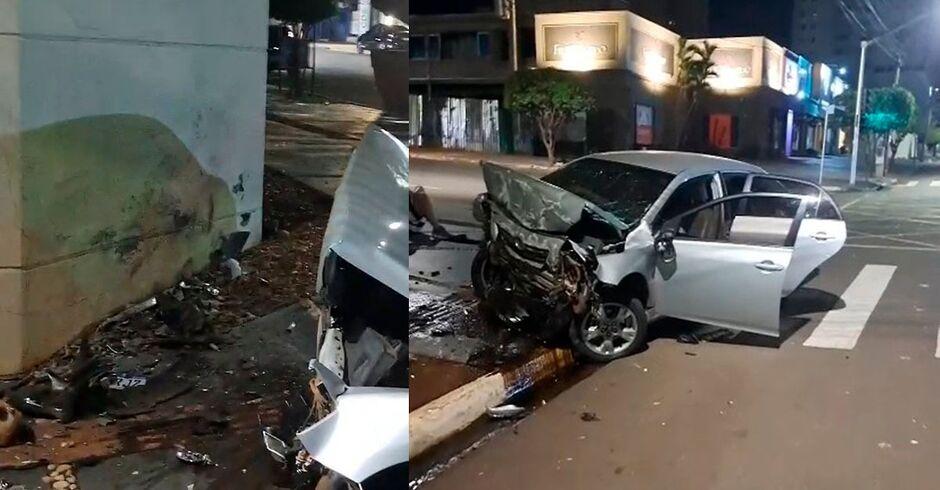 Carro fica destruído ao acertar muro de prédio na Rua Bahia, em Campo Grande  
