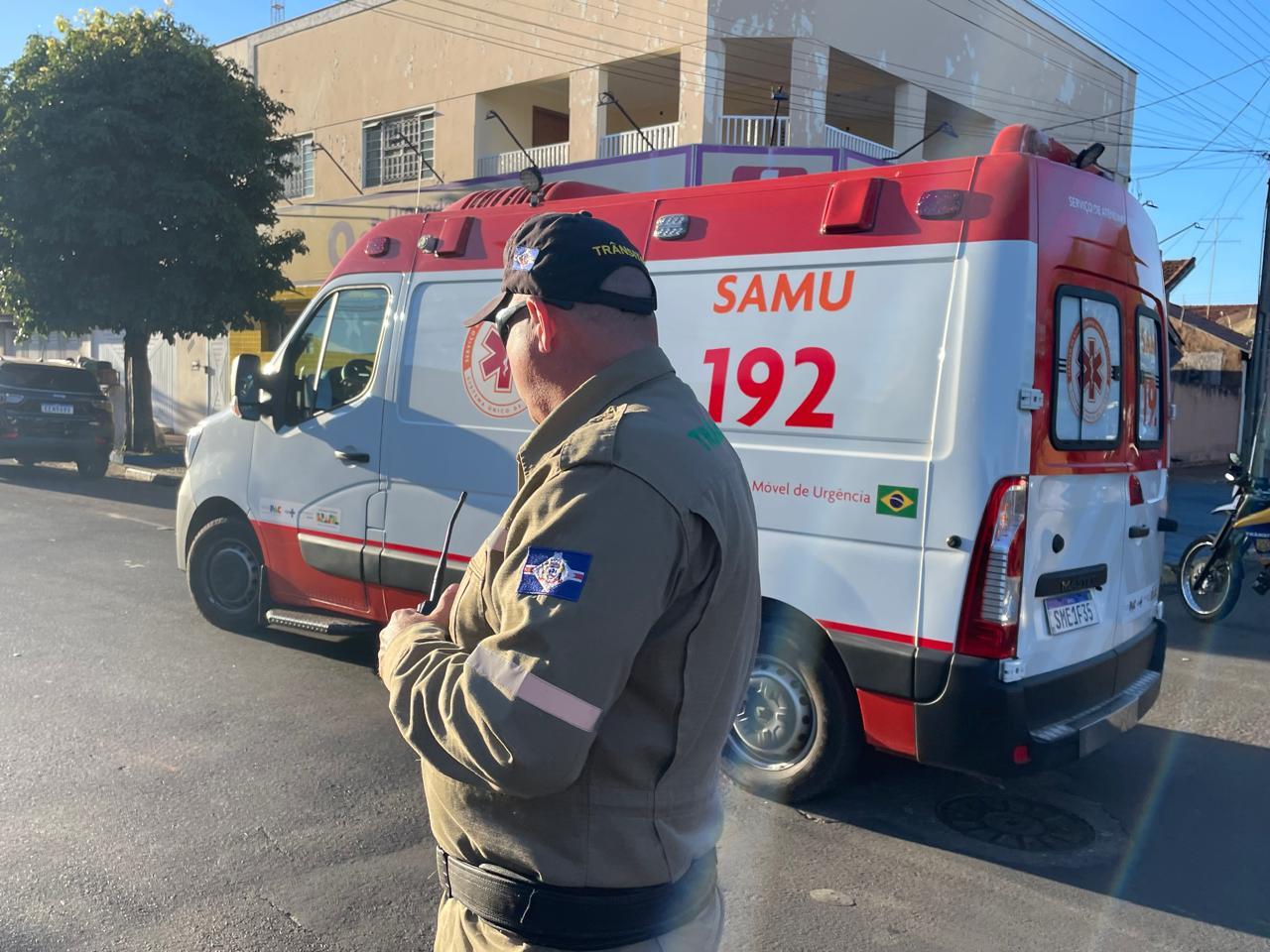 Motorista foge após causar acidente que vitimou idosa de 70 anos em cruzamento no bairro Vila Nova, em Três Lagoas Motorista foge após causar acidente que vitimou idosa de 70 anos em cruzamento no bairro Vila Nova, em Três Lagoas