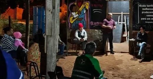 Prefeito visita “Ocupação do São João” e promete água, luz e apoio emergencial às famílias