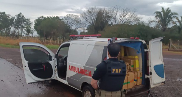 PRF apreende 1,5 tonelada de maconha em falsa ambulância, em Campo Grande  