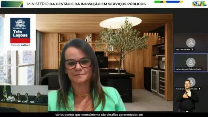 Servidora da Prefeitura representa a cidade em evento nacional
