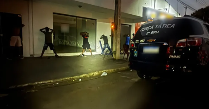  Tráfico desarticulado: Força Tática prende trio com drogas perto da rodoviária em Três Lagoas