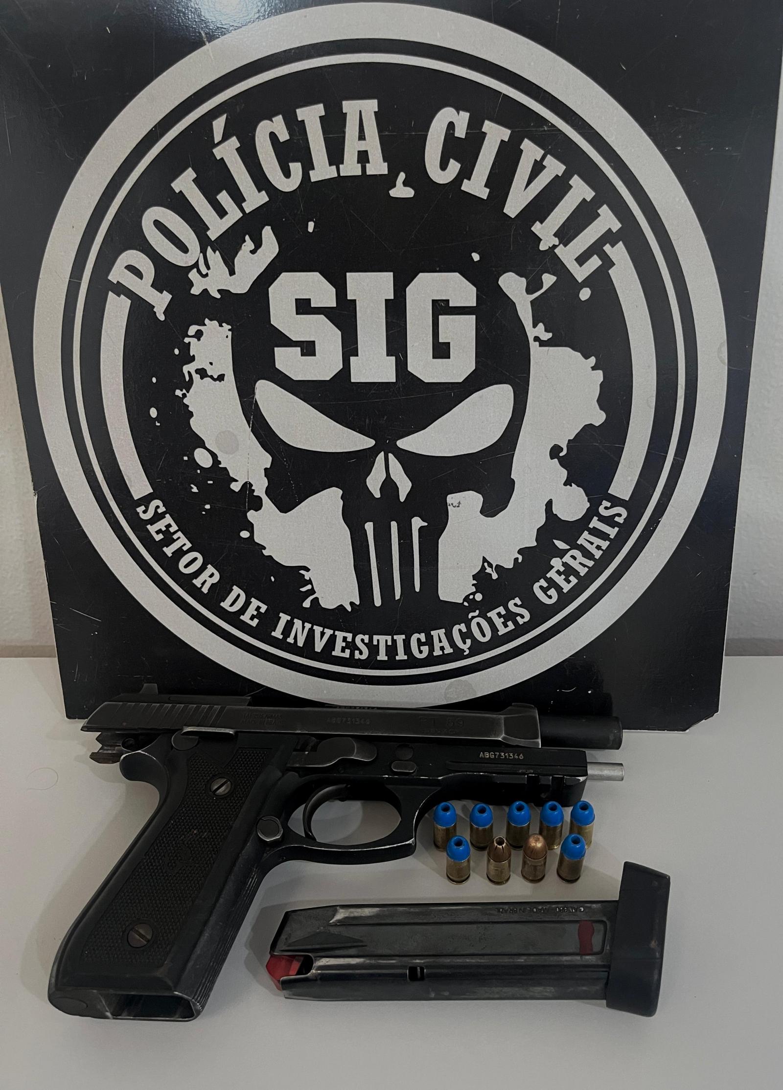 Pistola adquirida por R$ 10 mil reais é aprendida com homem no Jardim Violetas em Três Lagoas Pistola adquirida por R$ 10 mil reais é aprendida com homem no Jardim Violetas em Três Lagoas