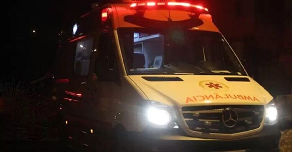 Homem é esfaqueado nas costas enquanto caminhava em Sidrolândia 