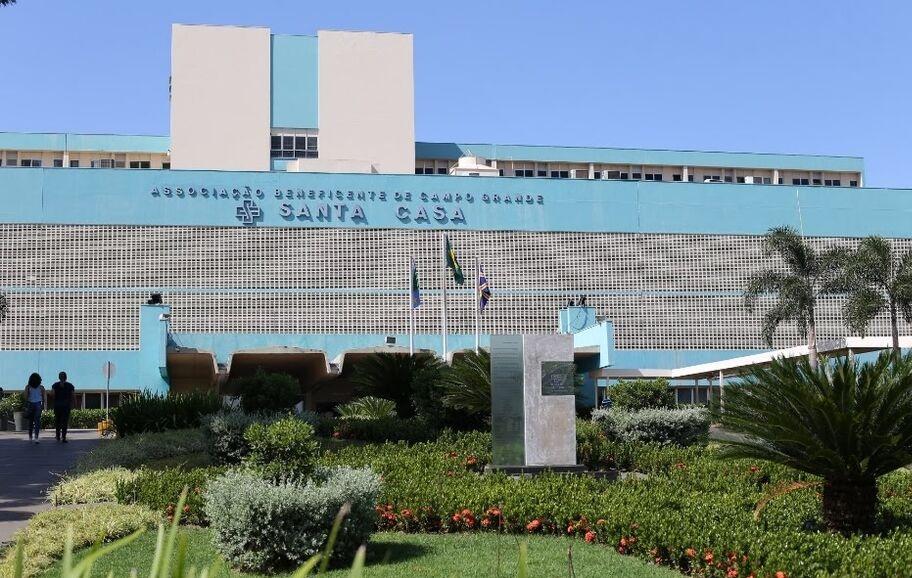 Idoso tem atendimento recusado e morre infartado na Santa Casa de Campo Grande  