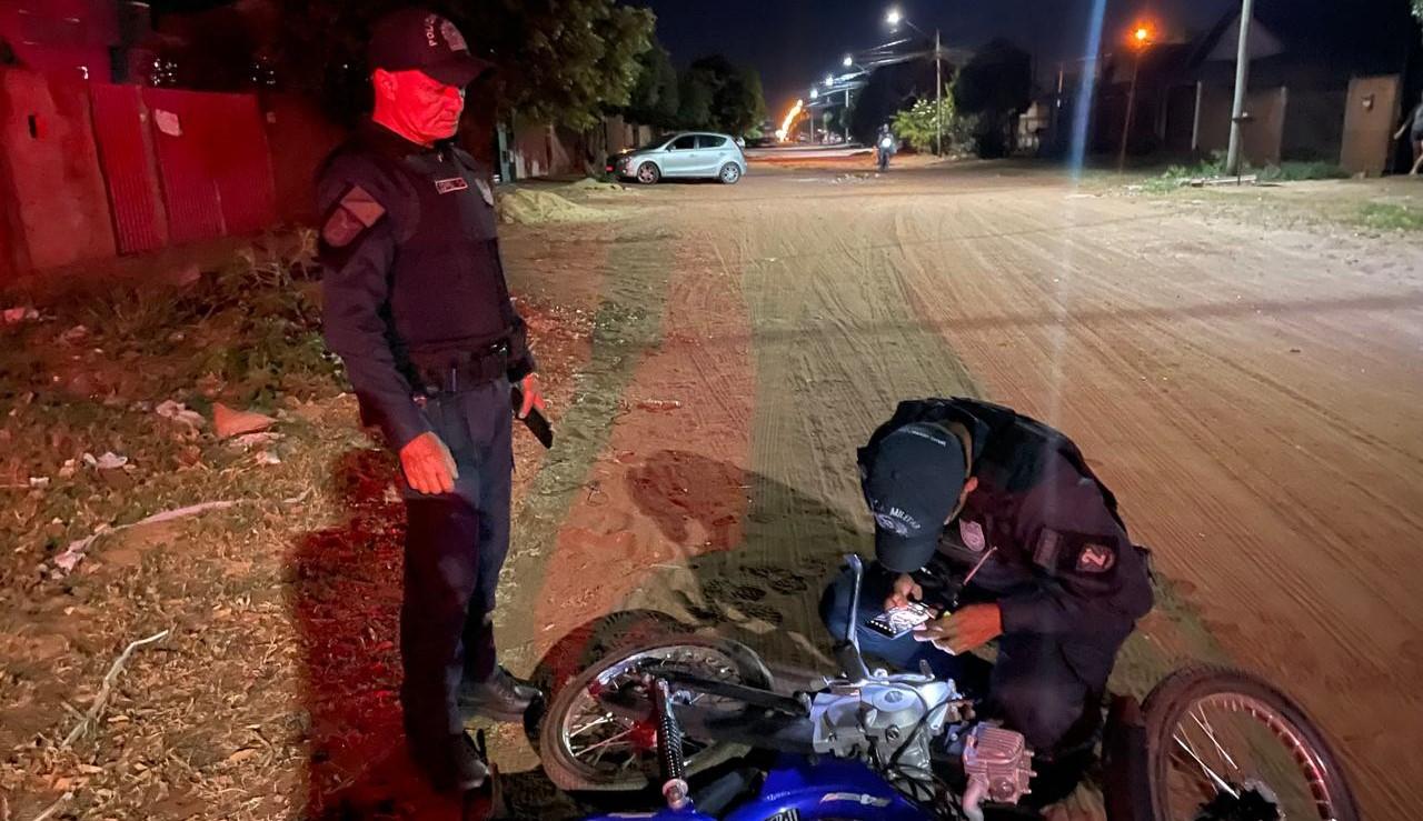Polícia procura por dono de bicicleta elétrica que foi abandonada no bairro Santa Rita