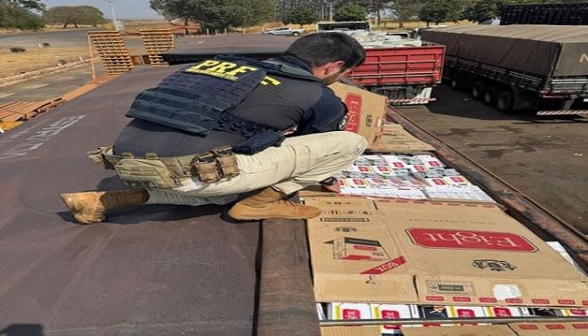 PRF apreende 350 mil maços de cigarros em Inocência