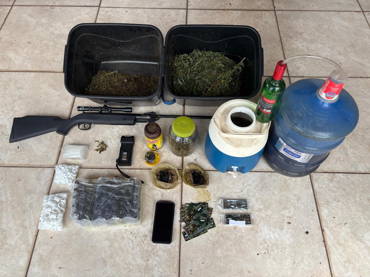 Policiais da DISE, SIG e da DIG do DEIC fazem operação em Três Lagoas 