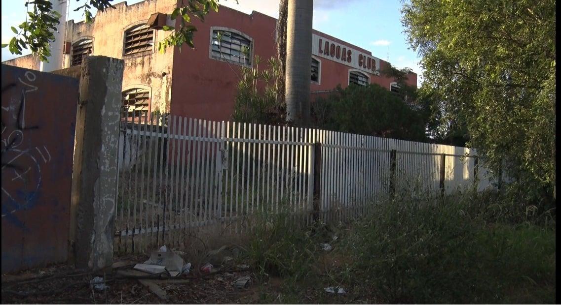 Antigo TLC de Três Lagoas, que marcou gerações nos anos 90, se transforma em ponto de uso de drogas e preocupa moradores