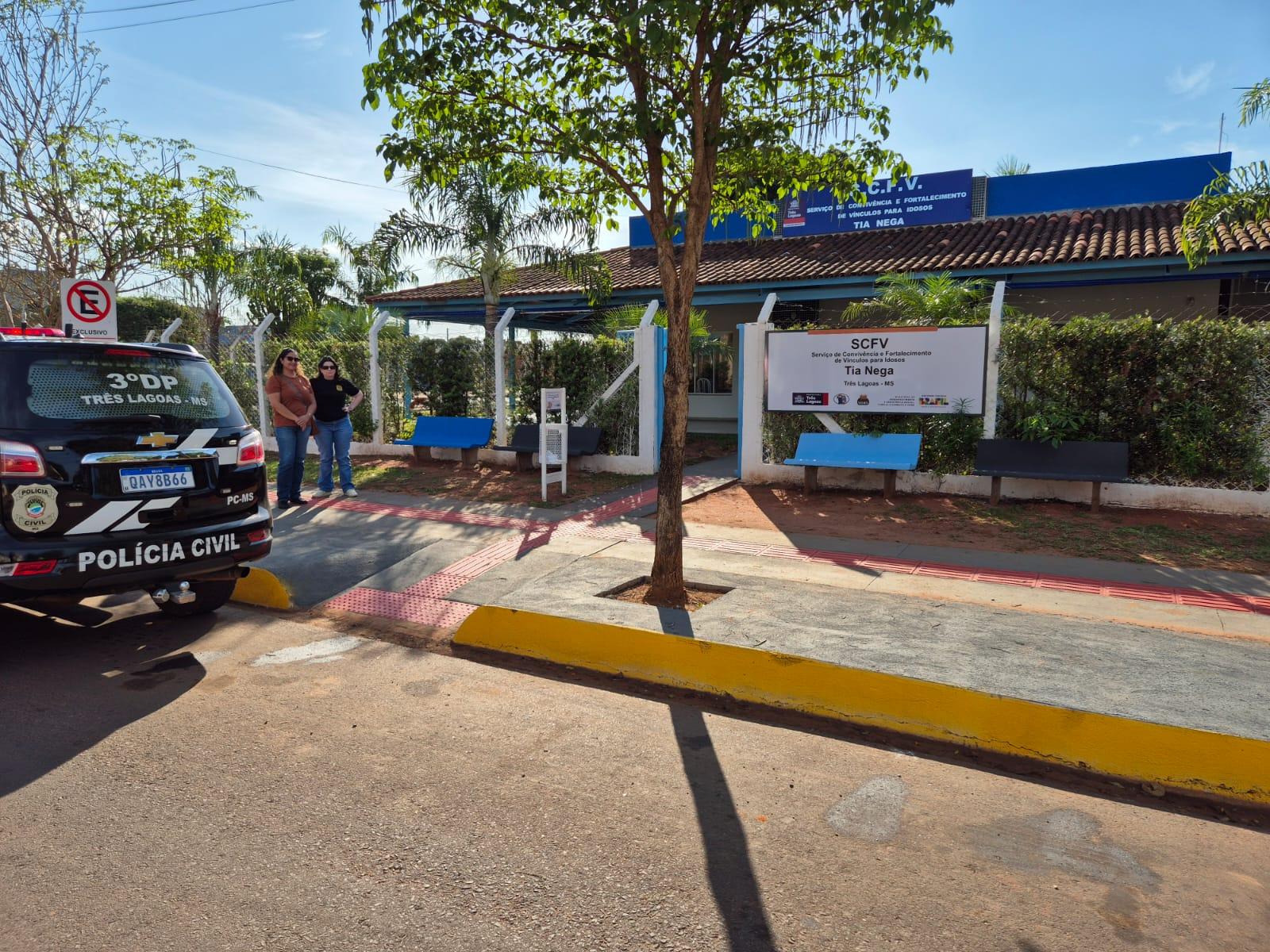 Polícia Civil leva informação e acolhimento a idosos do “Tia Nega” em Três Lagoas — ação faz parte da Operação Virtude Polícia Civil leva informação e acolhimento a idosos do “Tia Nega” em Três Lagoas — ação faz parte da Operação Virtude