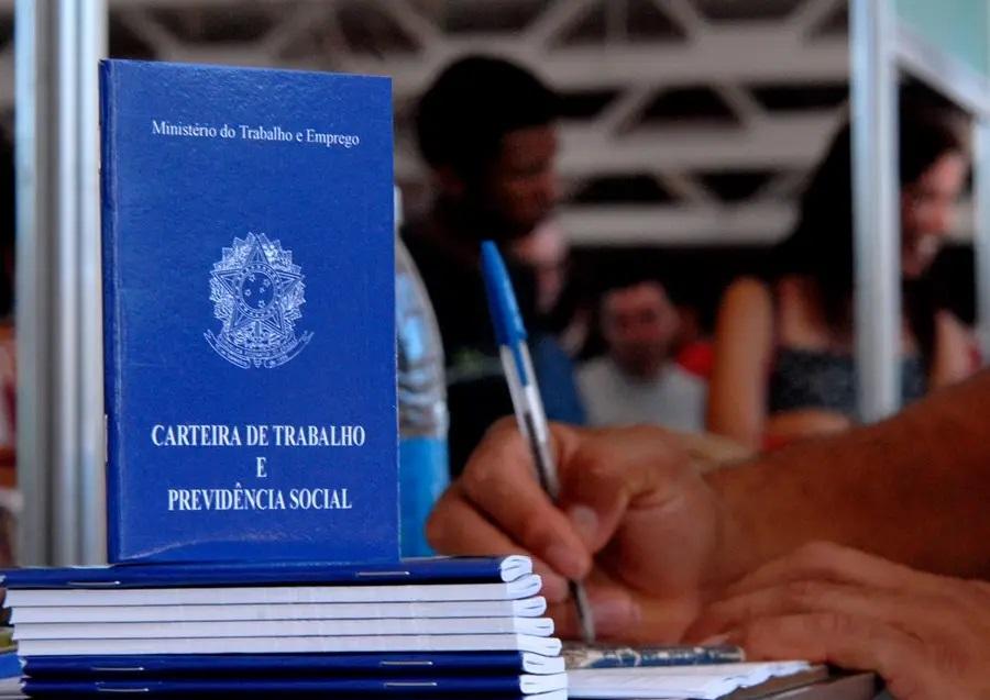 Casa do Trabalhador de TL está com 192 vagas de emprego disponíveis nesta segunda-feira