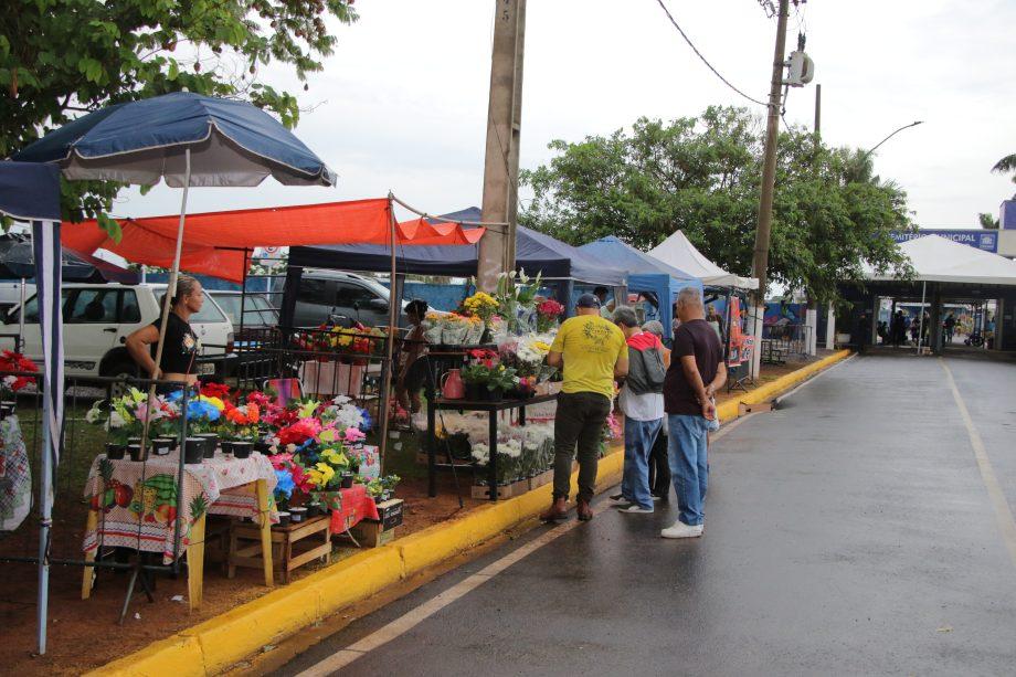 Finados: Abertas inscrições para comercialização de produtos no Cemitério de Três Lagoas
