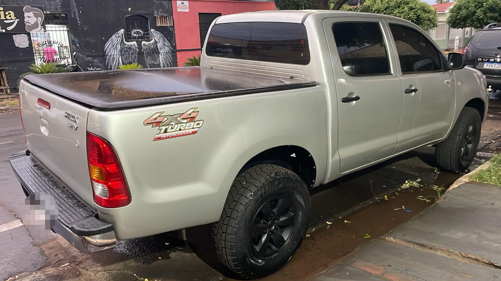 Hilux 2009/2010 impecável, toda revisada com nota fiscal, está à venda por R$ 100 mil em Três Lagoas Hilux 2009/2010 impecável, toda revisada com nota fiscal, está à venda por R$ 100 mil em Três Lagoas