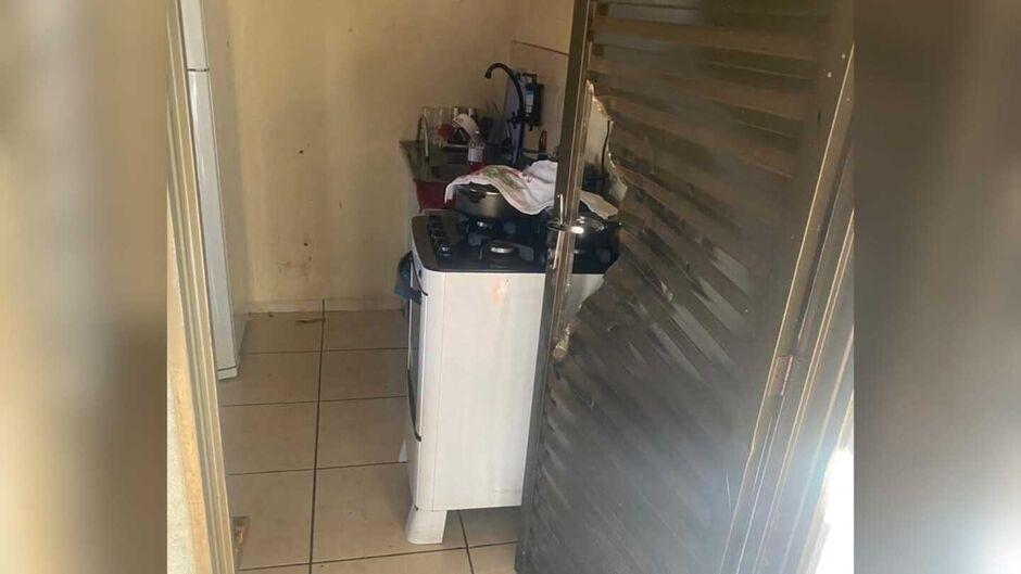 Mulher e bebê de três meses são libertados de cárcere privado em Maracaju 