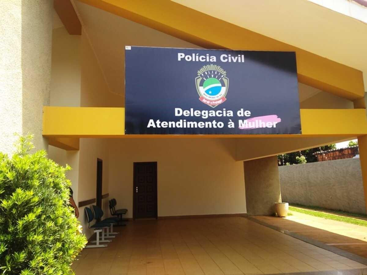 Polícia Civil e Militar prendem idoso em flagrante por quebrar fêmur da companheira de 64 anos em Três Lagoas Polícia Civil e Militar prendem idoso em flagrante por quebrar fêmur da companheira de 64 anos em Três Lagoas