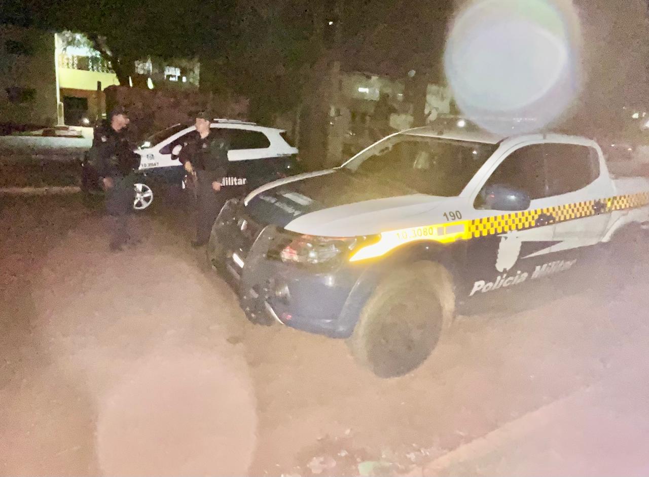 Mulher é brutalmente espancada um dia após se separar do ex-companheiro em Três Lagoas; buscas nos “Predinhos” foram feitas para localizar o agressor Mulher é brutalmente espancada um dia após se separar do ex-companheiro em Três Lagoas; buscas nos “Predinhos” foram feitas para localizar o agressor