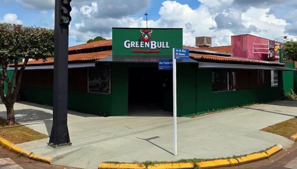 Hora do Almoço em Três Lagoas? Green Bull tem buffet completo por R$ 44,90 e marmitex com entrega