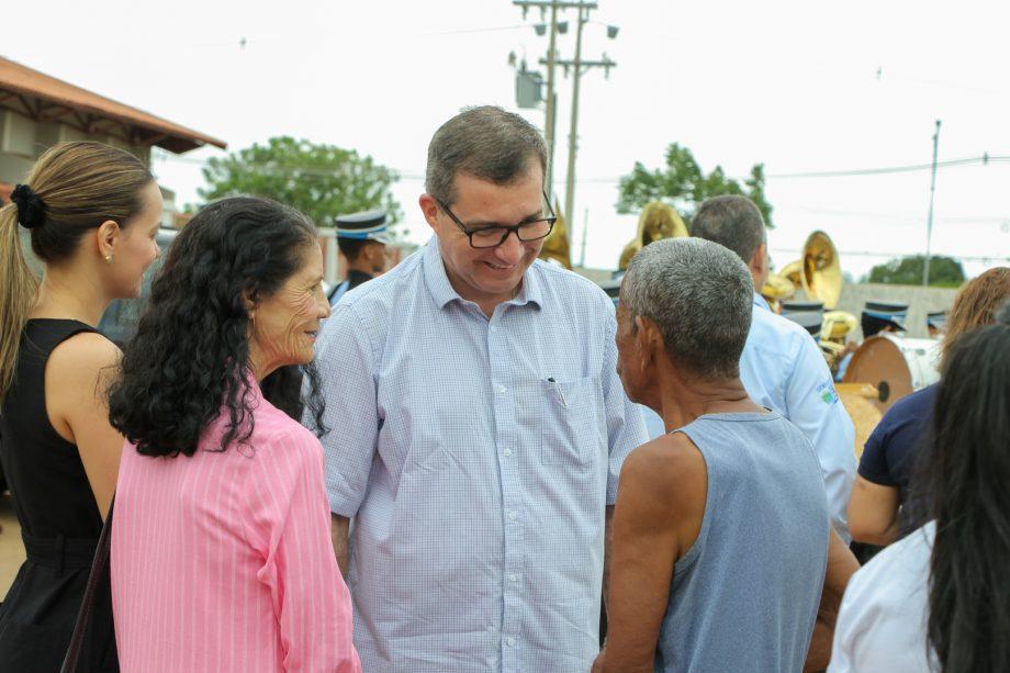 “Oportunidade em Movimento” leva vagas de emprego e orientação profissionais ao bairro Jupiá