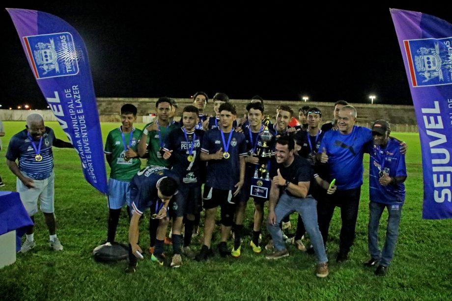 Saiba os campeões do Sub-15 e Sub-13 do Campeonato Municipal de Futebol de Base 2025 realizado em Três Lagoas