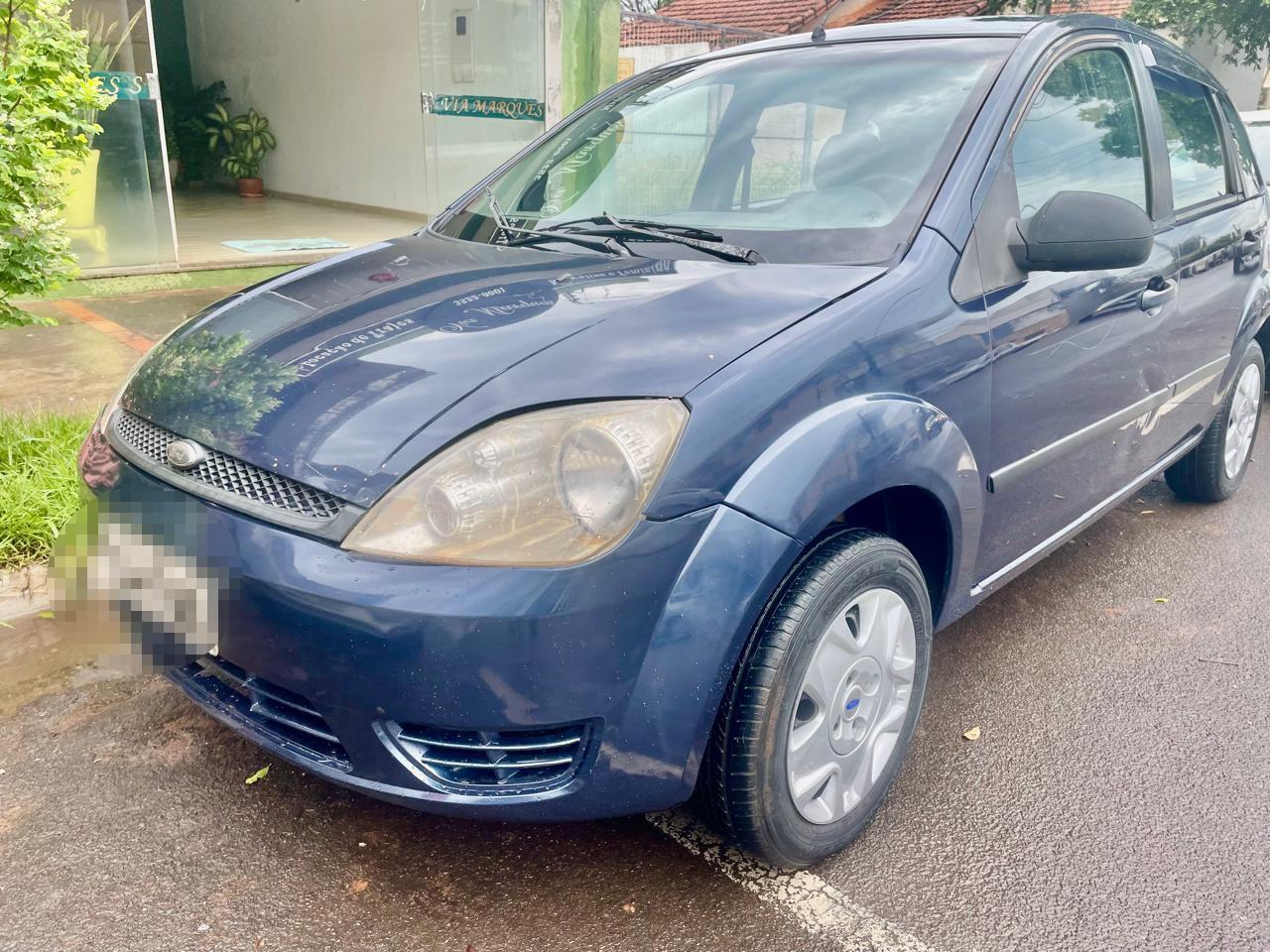 Vendo Ford Fiesta 2003 por R$ 15 mil em Três Lagoas