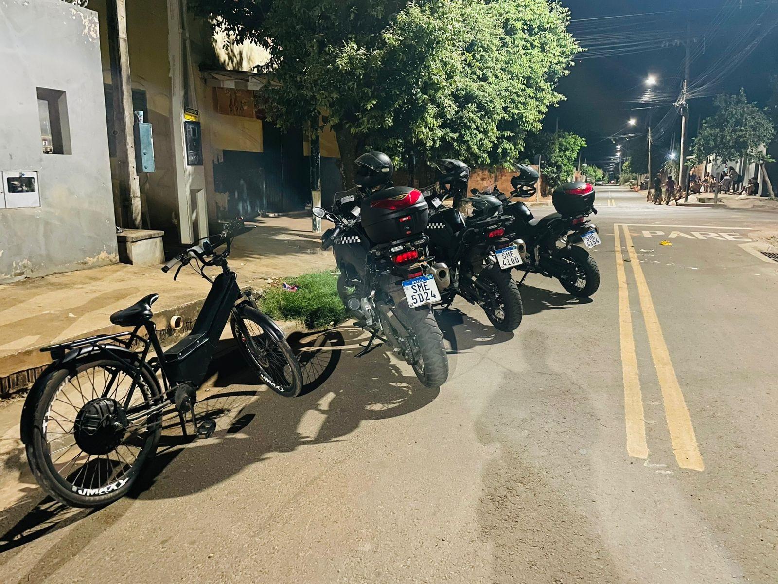 Homem flagrado com bike elétrica confessou ter encomendado o furto por R$ 700; ele foi detido pelo GETAM