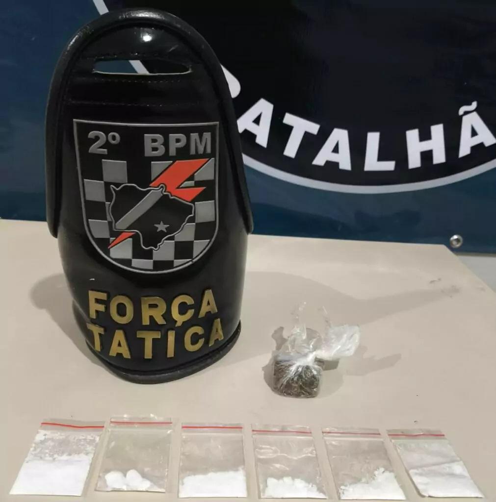 Fotos em celular entrega suspeito de tráfico de drogas em Três Lagoas 