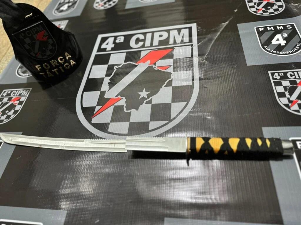 Homem fica ferido ao ser agredido por uma espada japonesa em Chapadão do Sul