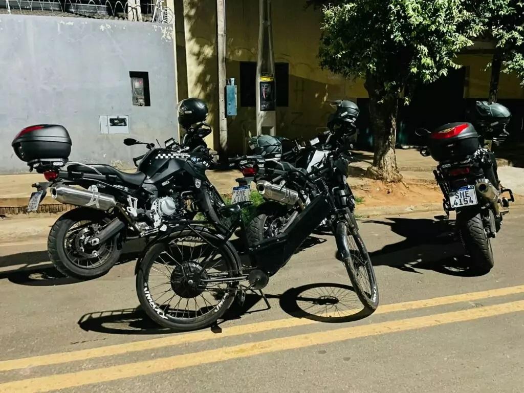 Adolescente de anos flagrado com bike elétrica confessou ter encomendado o furto por R$ 700